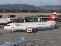 HB-IJD @ LSZH - Rolling out for another flight - by Alex Smit