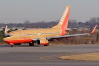 N767SW @ ORF - Southwest Airlines N767SW (FLT SWA3490) from Baltimore/Washington Int'l (KBWI) exitting RWY 5 via Taxiway Echo while taxiing to the gate.