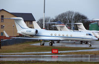 N73RP @ EGGW - Gulf 5 at Luton in Feb 2008 - by Terry Fletcher
