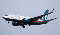 N268AT @ KATL - On final for Runway 26R - by Michael Martin