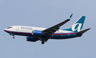 N292AT @ KATL - On final for Runway 26R - by Michael Martin