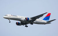 N602DL @ KATL - On final for Runway 26R - by Michael Martin