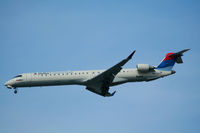 N817SK @ KATL - On final for Runway 26R - by Michael Martin
