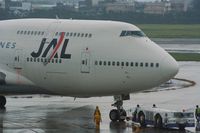 JA8078 @ RCTP - Japan Airlines - by Michel Teiten ( www.mablehome.com )