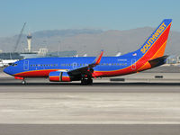 N790SW @ KLAS - Southwest Airlines / 2000 Boeing 737-7H4 - by Brad Campbell