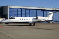 HB-VNV @ CGN - visitor - by Wolfgang Zilske