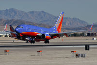 N200WN @ KLAS - Southwest Airlines / 2005 Boeing 737-7H4 - by Brad Campbell