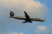 N320AS @ MCO - Alaska - by Florida Metal