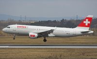 HB-IJI @ LOWW - SWISS A320 - by Delta Kilo