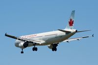 C-GIUE @ CYVR - Air Canada approaching YVR - by Michel Teiten ( www.mablehome.com )