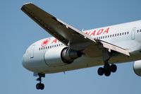 C-GHPF @ CYVR - Air Canada - by Michel Teiten ( www.mablehome.com )