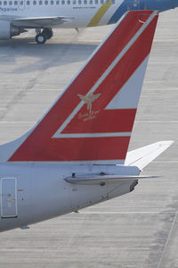 OE-LNO @ VIE - Boeing 737-7Z9 - by Juergen Postl