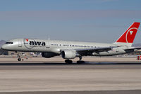 N557NW @ KLAS - Northwest Airlines / 2002 Boeing 757-251 - by Brad Campbell