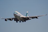 B-HOS @ CYVR - Cathay Pacific coming from Hong Kong in final approach - by Michel Teiten ( www.mablehome.com )