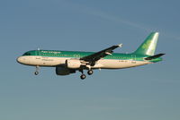 EI-DEK @ EBBR - arrival of flight EI630 to rwy 25L