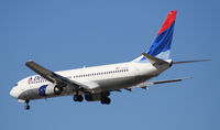 N384DA @ KATL - Short Final for 26R - by Michael Martin