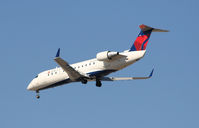 N842AS @ KATL - Short Final for 26R - by Michael Martin