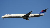 N968DL @ KATL - On final for Runway 26R - by Michael Martin