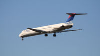 N968DL @ KATL - Short Final for 26R - by Michael Martin