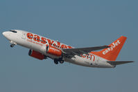 G-EZKG @ BCN - Easyjet Boeing 737-700 - by Yakfreak - VAP
