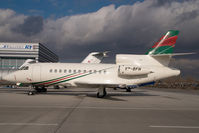VP-BFH @ VIE - Falcon 900 - by Yakfreak - VAP