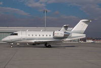 OE-IGJ @ VIE - Global Jet Canadair Challenger - by Yakfreak - VAP