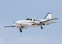 N510NE @ KAPA - Approach to 17L.