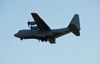 ZH882 @ EGHH - OVERFLY RUNWAY 08