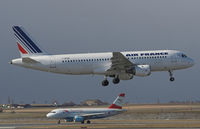 F-GFKB @ LOWW - AIR FRANCE  A320 - by Delta Kilo