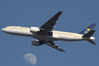 HZ-AKC @ LOWW - Moonraker - by Gerhard Vysocan - VAP