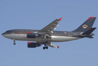 JY-AGM @ VIE - Airbus Industries A.310-304 - by Juergen Postl