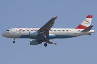 OE-LBO @ VIE - Airbus Industries A320-214 - by Juergen Postl