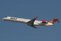 Z3-AAG @ LOWW - MAT CRJ 900 - by Delta Kilo