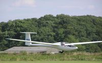 BGA3708 - Glaser-Dirks DG-300 Club Elan at Husbands Bosworth - by Simon Palmer