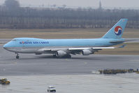 HL7400 @ VIE - Korean Air Boeing 747-400 - by Thomas Ramgraber-VAP