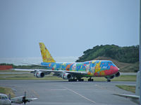 JA8956 @ ROAH - Boeing 747-481/ANA/Naha