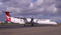 VH-QOJ photo, click to enlarge