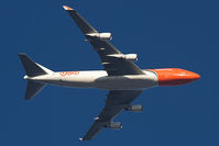 OO-THA @ LOWW - Shortly before landing in VIE.