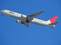 JA8399 @ RJCC - Boeing 767-346/JAL/Chitose