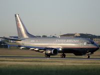 N349UA @ CYYC - On the takeoff roll on Rwy 28 in the early morning - by CdnAvSpotter