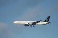 N935UW @ KMCO - Boeing 757-200 - by Mark Pasqualino