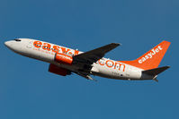 G-EZJP @ VIE - Easyjet Boeing 737-700 - by Yakfreak - VAP