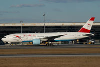 OE-LPC @ VIE - Austrian Airlines Boeing 777-200 - by Yakfreak - VAP