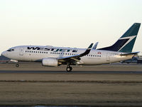C-FWSV @ CYYC - One inch left before touch down on Rwy 34