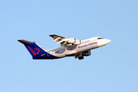 OO-DJY @ EBBR - Leaving Brussels Airport from rwy 20