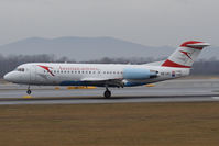 OE-LFL @ VIE - Fokker70