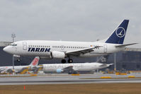 YR-BGA @ VIE - Boeing 737-38J