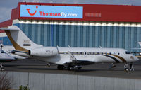 N171JJ @ EGGW - Global Express at Luton in March 2008 - by Terry Fletcher