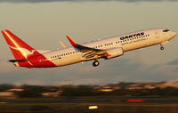 VH-VYH @ YSSY - Taken at 1/60 - by Tim Bowrey