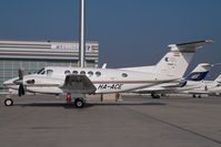 HA-ACE @ VIE - Beech 200 King Air - by Yakfreak - VAP